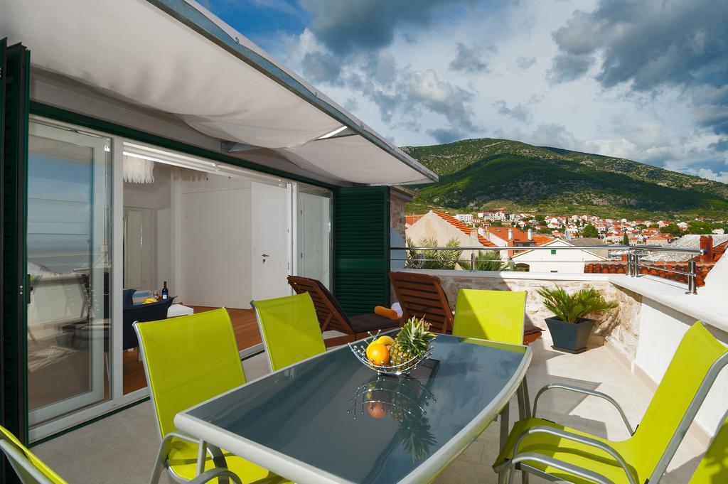 Villa Majestic With Heated Pool And Rooftop Terrace Bol Chambre photo